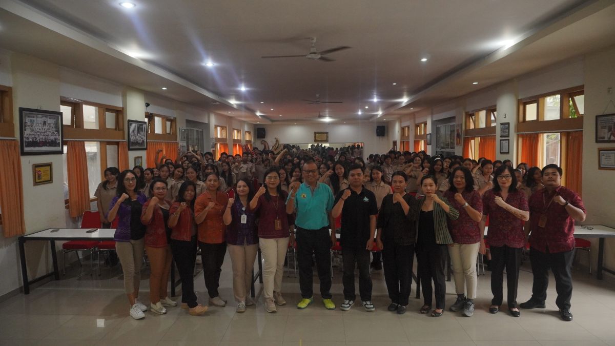 Bridging the Education-Industry Gap: Empowering Digital Talent at SMKN 1 Tabanan
